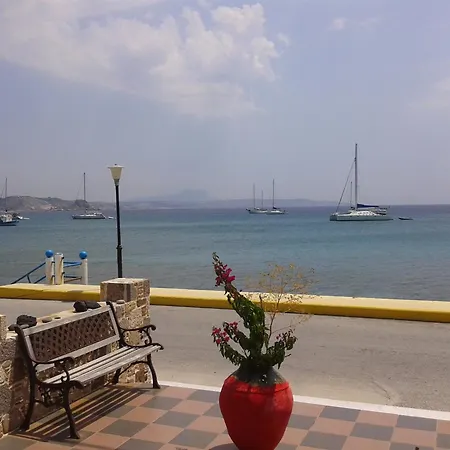 Apartment Anemomylos *